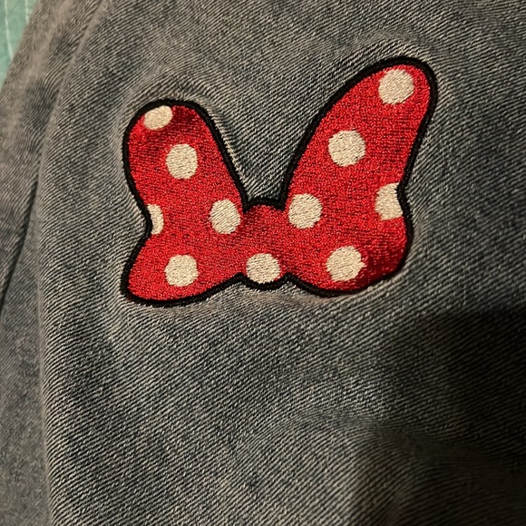 Plus Size Disney Mickey & Minnie Mouse Jeans. 👖Size 20. Very Cute for the Curvy - Picture 4 of 9